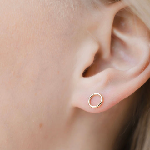 Petite Gold  // Circle Studs GF