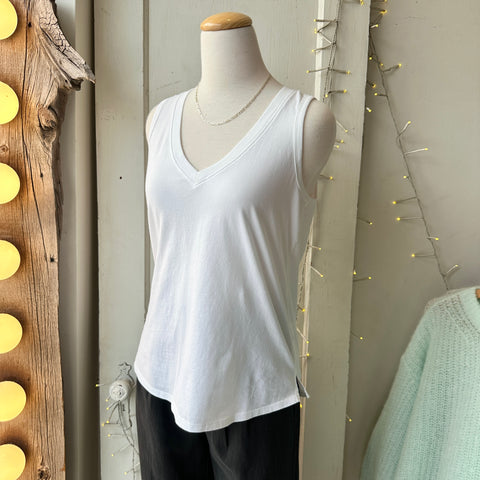 Gentle Fawn // Mae Top White Ditsy