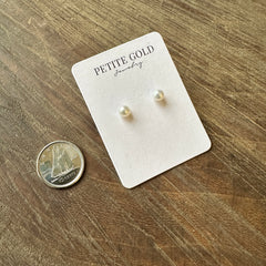 Petite Gold  // Pearl FW 14k Gf Studs