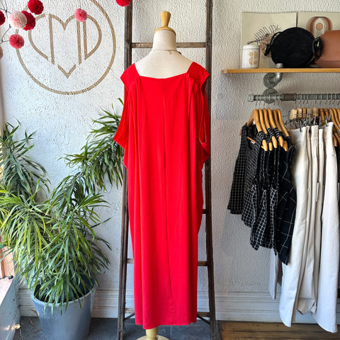 Meg // Uptown Gown Red
