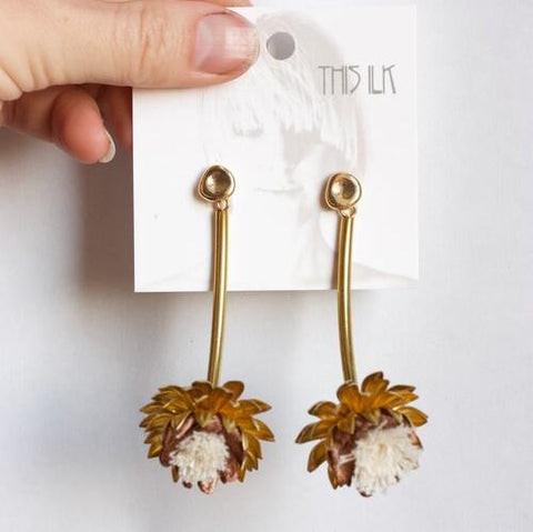 Slow Day Studio // Whimsical Fall Arch Dangle